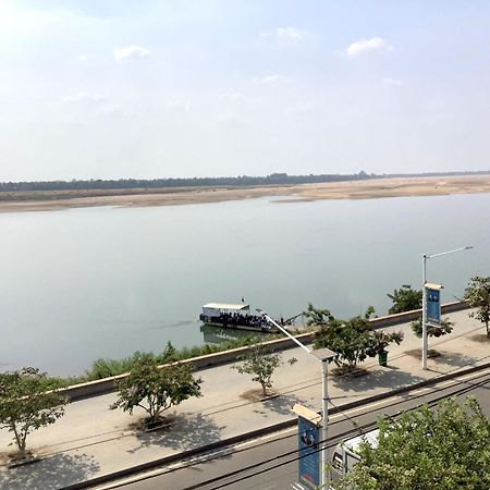 Le Tonle Hotel Kratie Luaran gambar