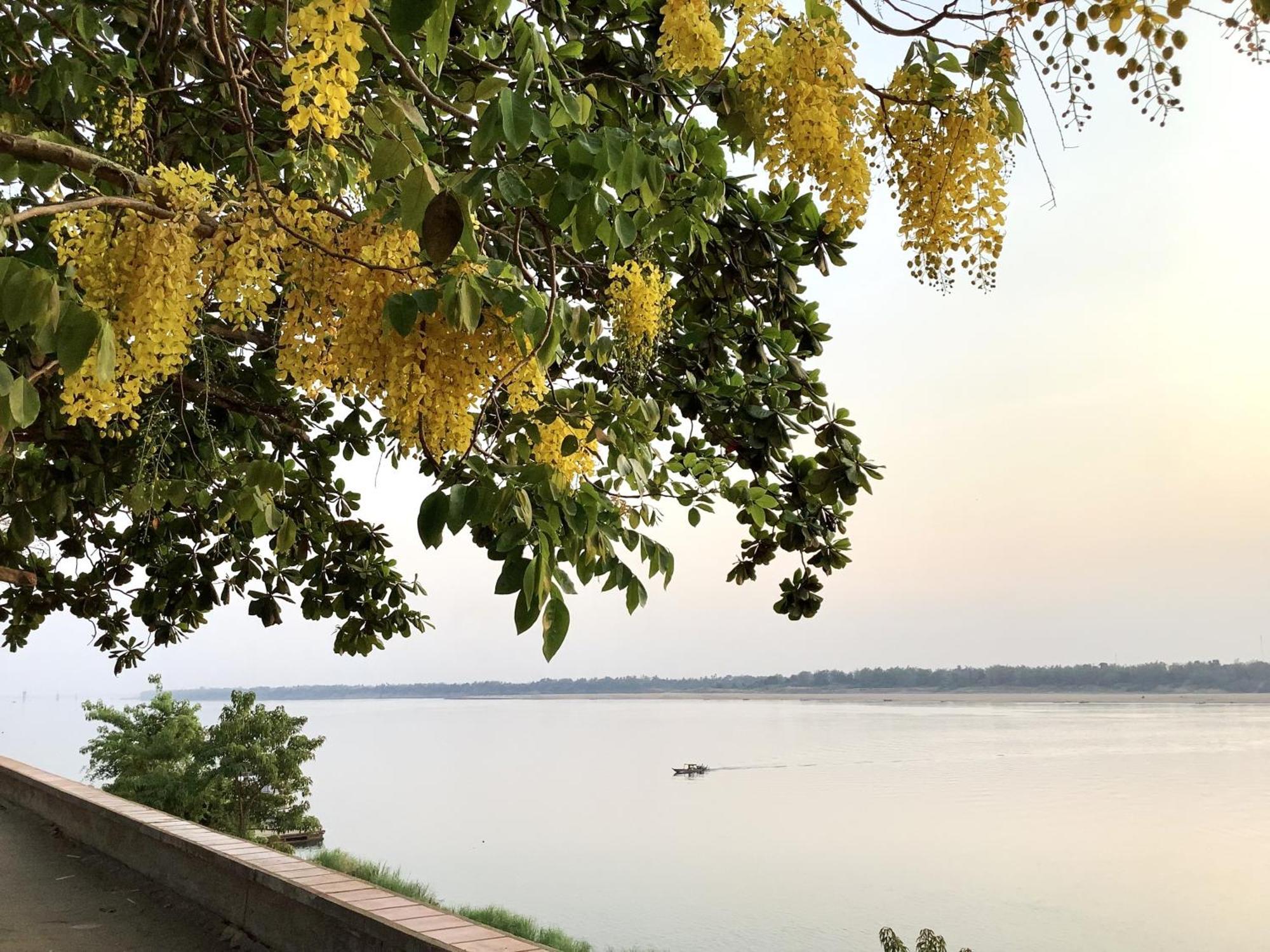 Le Tonle Hotel Kratie Luaran gambar